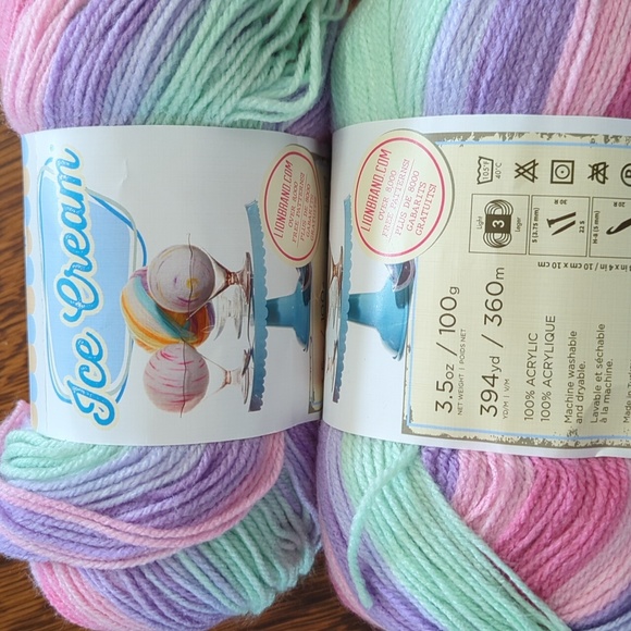 Lion Brand Ice Cream Light Weight (3) - 4 skeins total - Picture 3 of 8